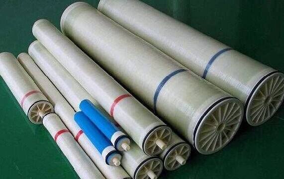納濾膜和ro膜有什么區(qū)別？-藍(lán)膜